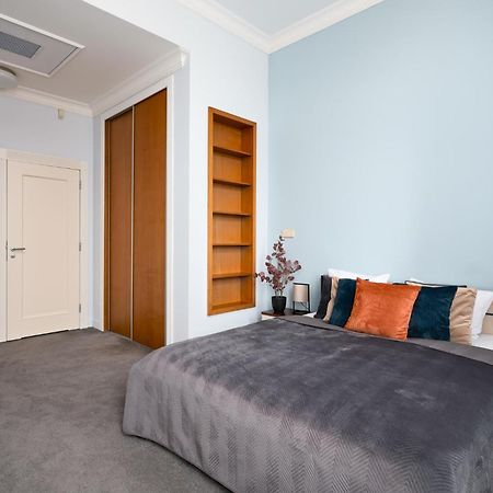 Prestige Apartment - Elegant & Quiet Stay 3 Rooms 90M2 - As Home Apartamenty Rynek 508 Вроцлав Экстерьер фото
