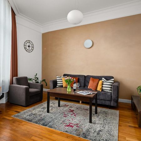 Prestige Apartment - Elegant & Quiet Stay 3 Rooms 90M2 - As Home Apartamenty Rynek 508 Вроцлав Экстерьер фото
